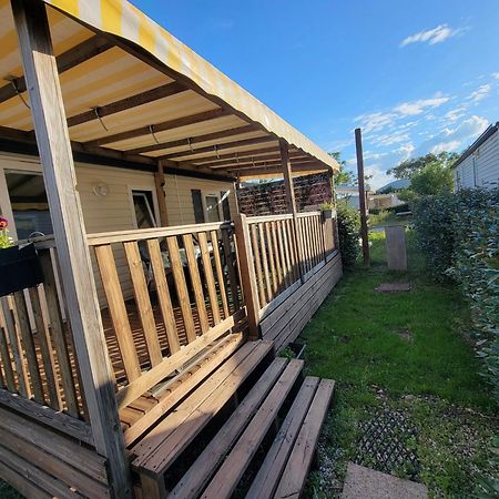 Mobilhome Au Camping Les Salins De La Gardiole Ex Camping Europe Вик-ла-Гардьоль Экстерьер фото